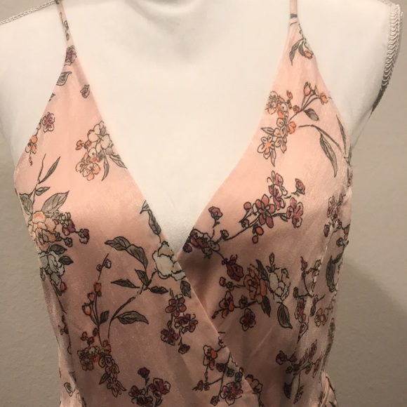 Lumiere contemporary V- Neck Sleeveless, Floral Print, Wrap Dress Size M - Picture 3 of 6